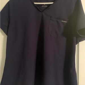 Jaanuu scrub top